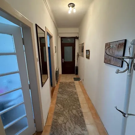 Iva Apartman